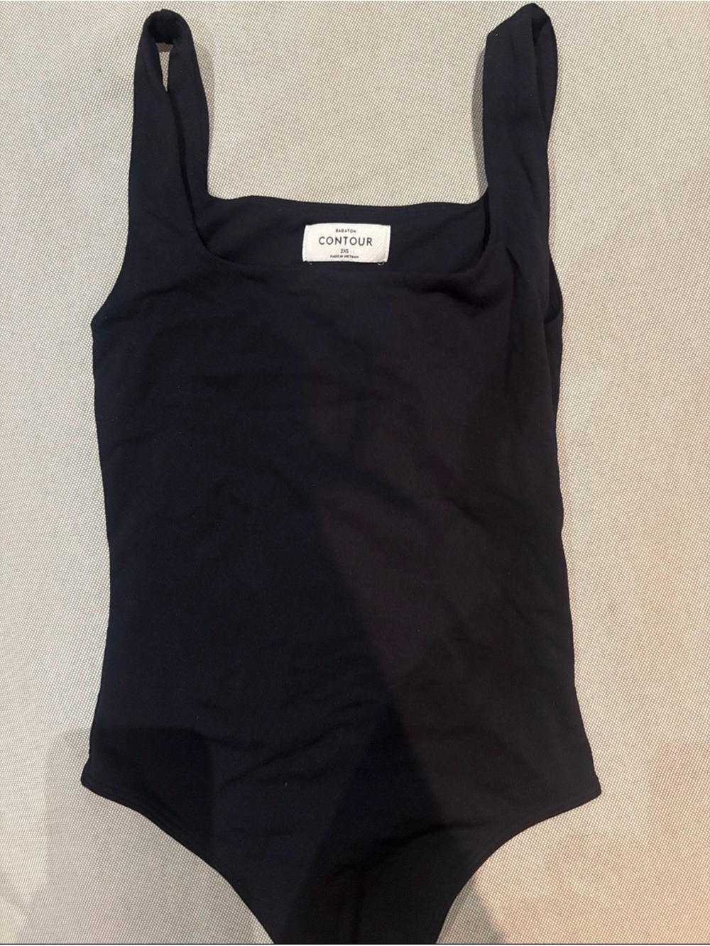 Aritzia Contour Black Scoop Neck Bodysuit size 2XS. 💗
